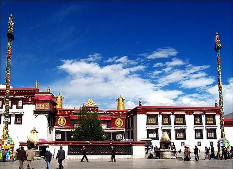 Jokhang Temple Exterior