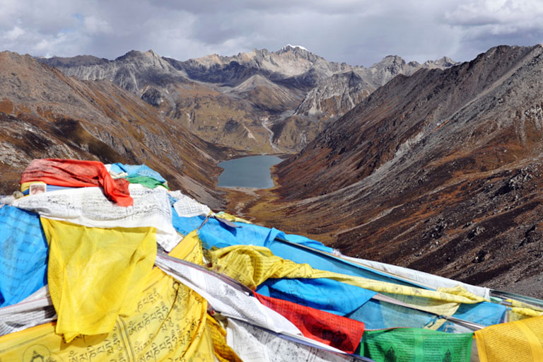 Lhamo La-tso Lake Tibet