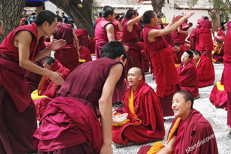 Buddhism Debating in Sera Monastery Buddhism Debating in Sera Monastery