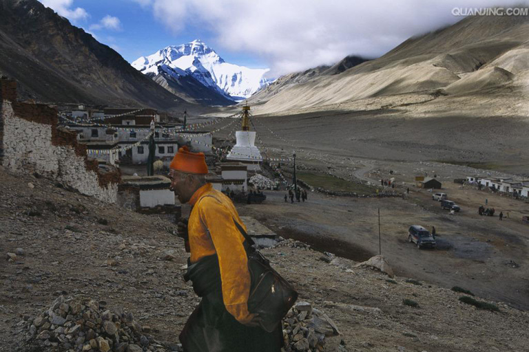 Travel from Tibet to Nepal