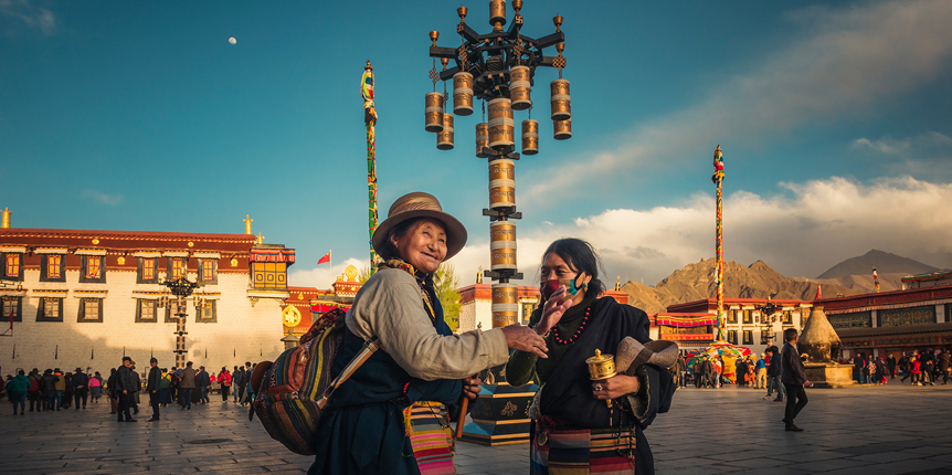 Travelling with us means looking after the Holy Land, and empowering local communities in Tibet