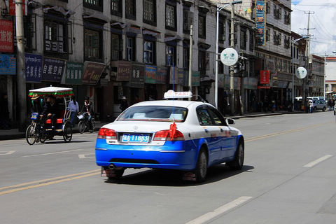 Taxi in Lhasa City