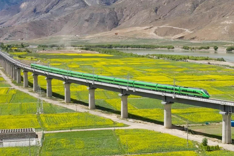 Lhasa Nyingchi Railway