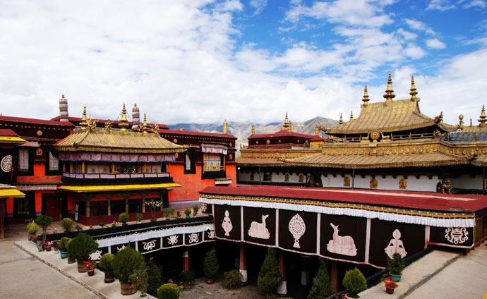 Tibet Photo - Jokhang Temple