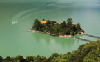 Tibet Photo - Nyingchi Basum-Tso Lake