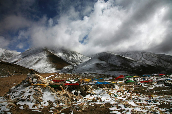 Tibet Photo - Pure Snow Mountains