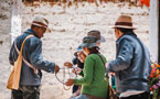 Tibet Photo - Tibetan People